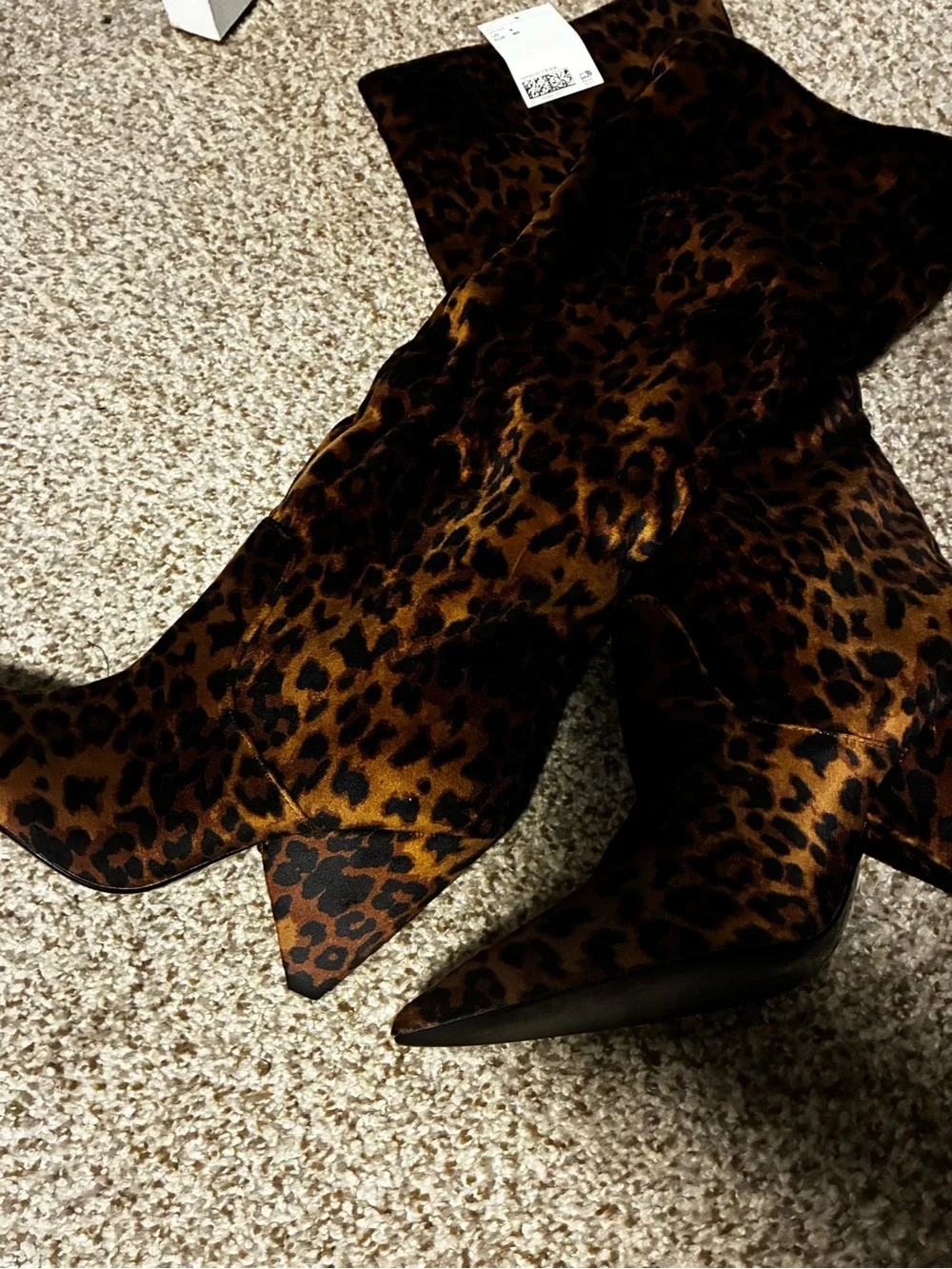 H&M Leopard Print Pointed Toe Knee-High Women's Boots - Brown